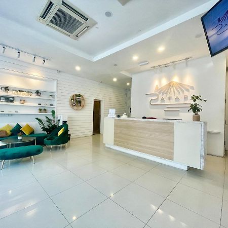 Atap Hotel โกตาคินาบาลู ภายนอก รูปภาพ