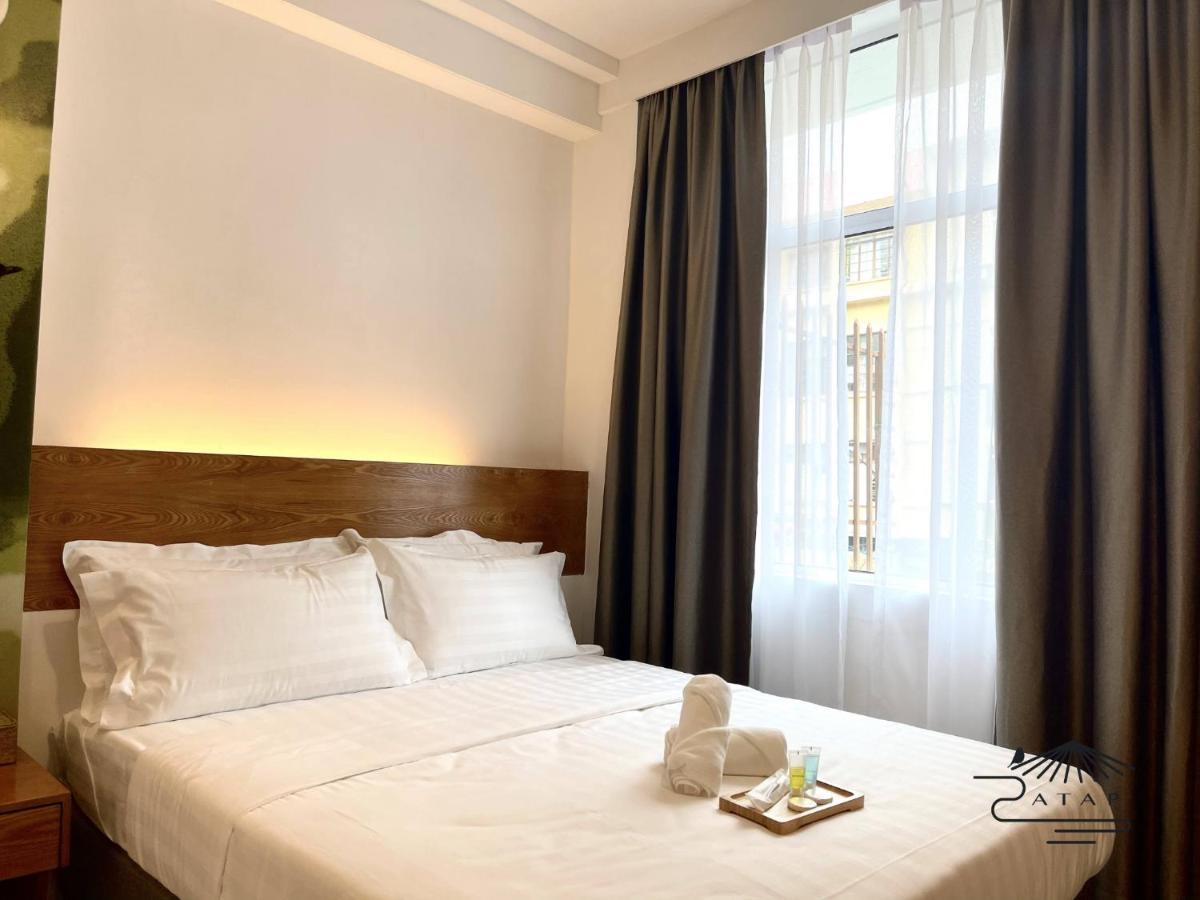 Atap Hotel โกตาคินาบาลู ภายนอก รูปภาพ