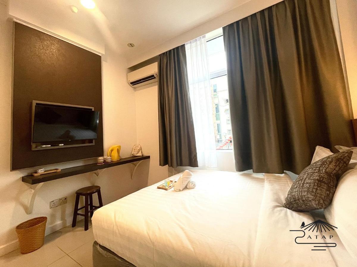 Atap Hotel โกตาคินาบาลู ภายนอก รูปภาพ